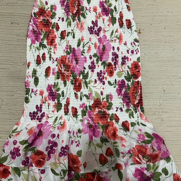 Abercrombie & Fitch Floral One-Shoulder Top and Midi Skirt Set - Picture 6 of 6